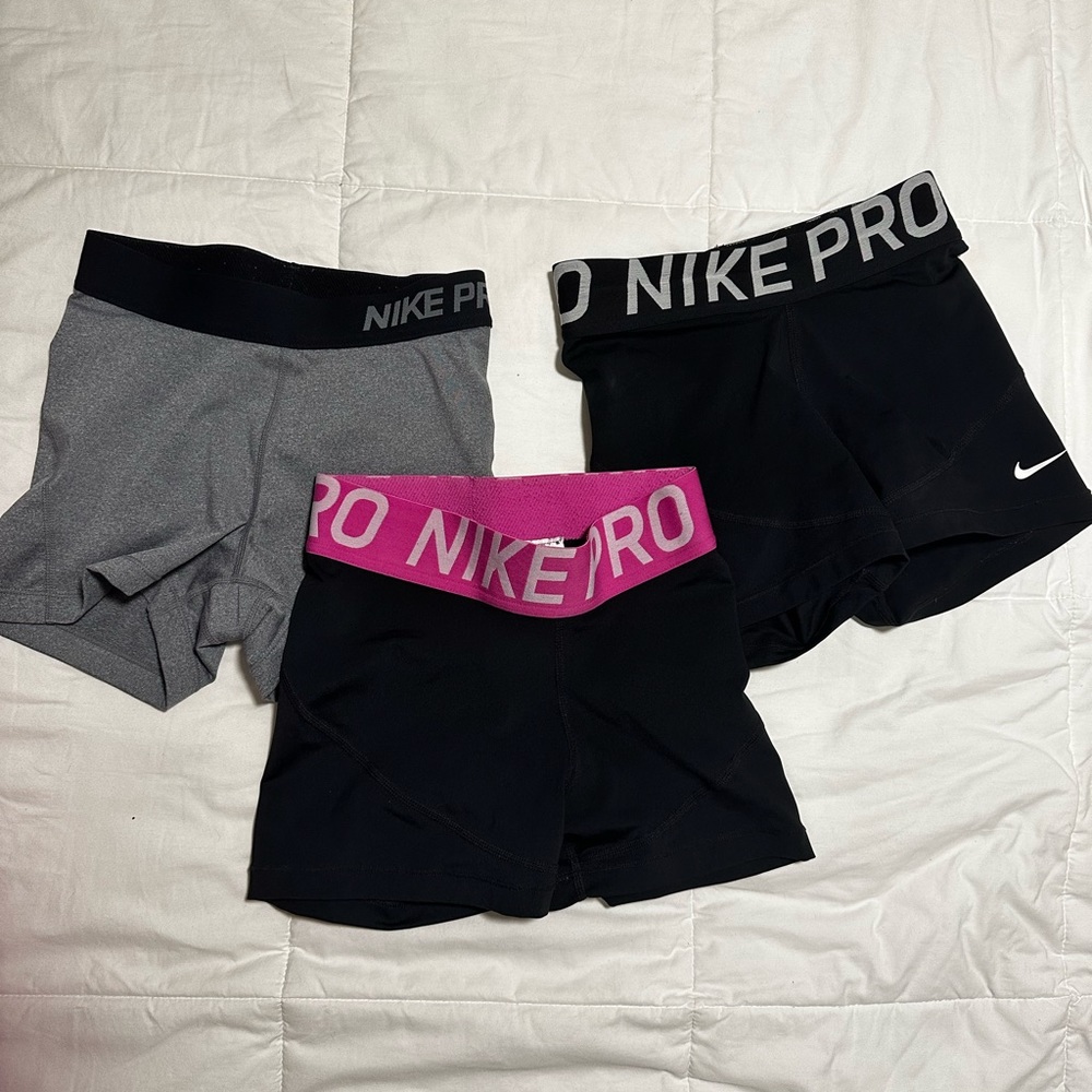 Nike pros Dri-Fit